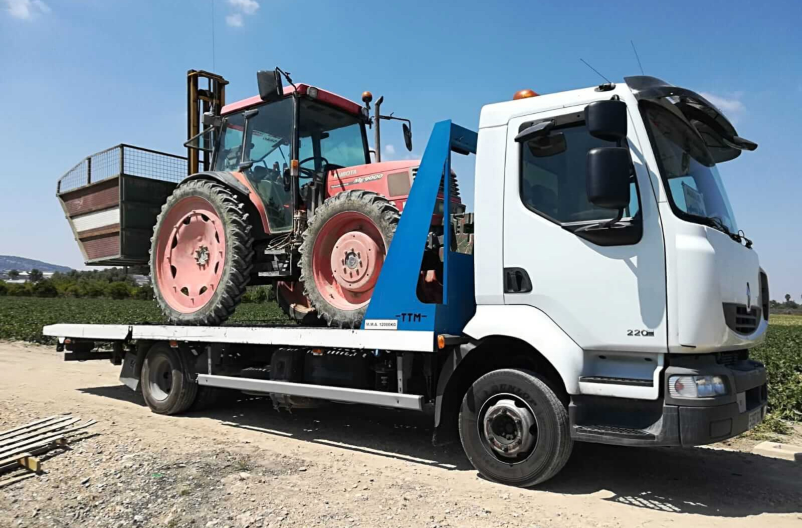 service-1 transporte de maquinaria agrícola